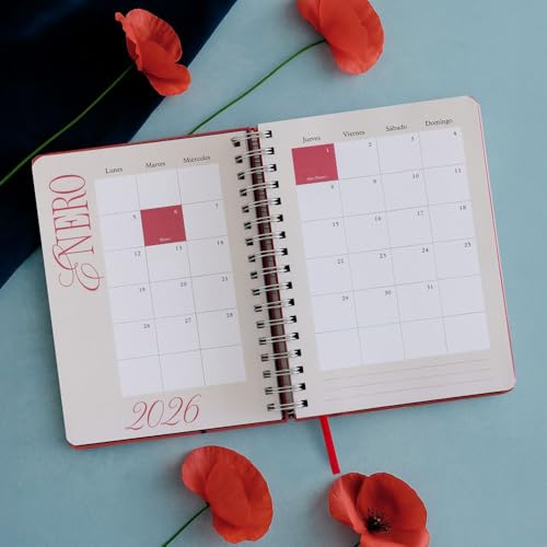 Agenda anual diaria 2026 Sara Búho (TANTANFAN)