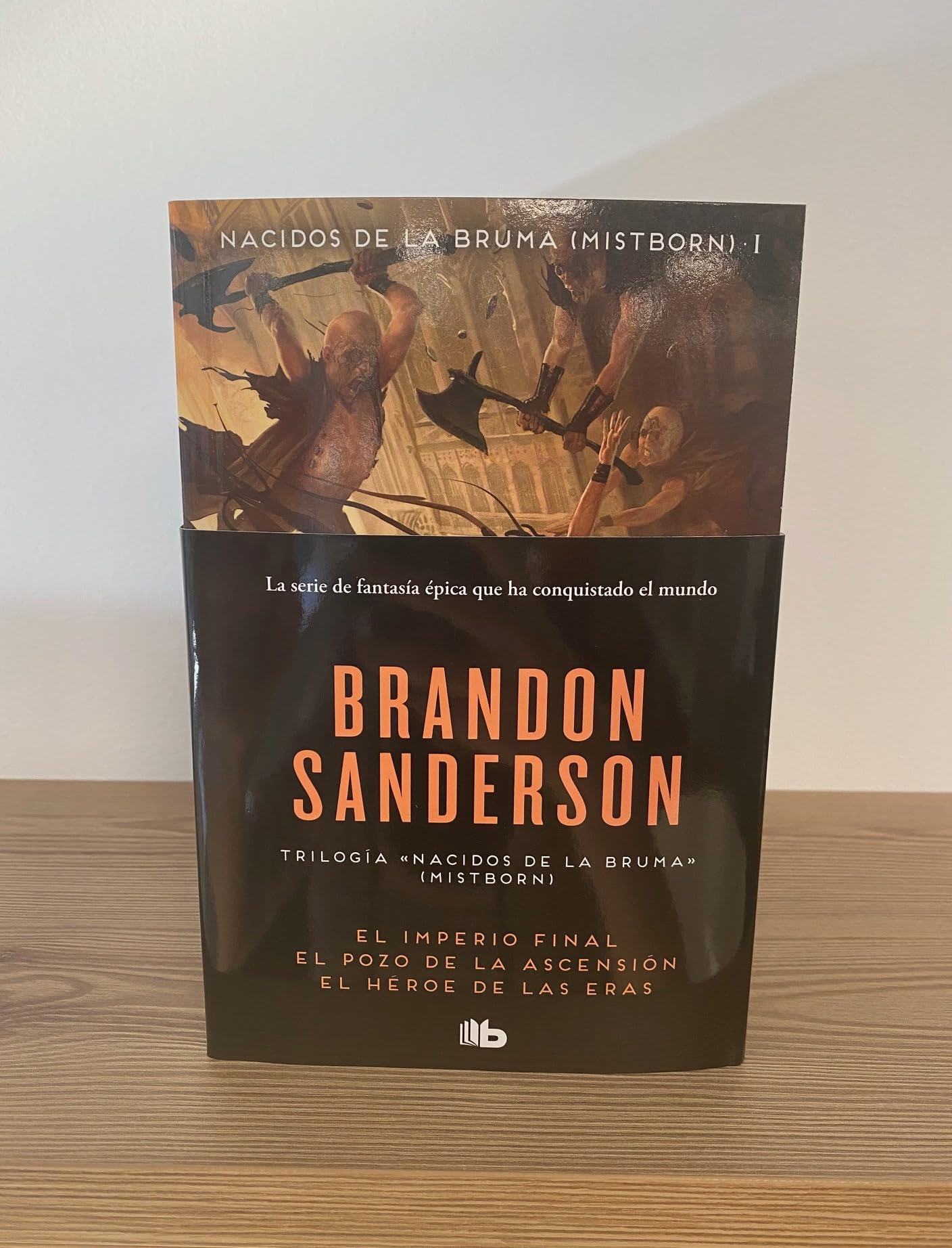 Trilogía Nacidos de la bruma (Trilogía Original Mistborn): La serie de fantasía épica que ha conquistado el mundo: 603016 (Ficción)