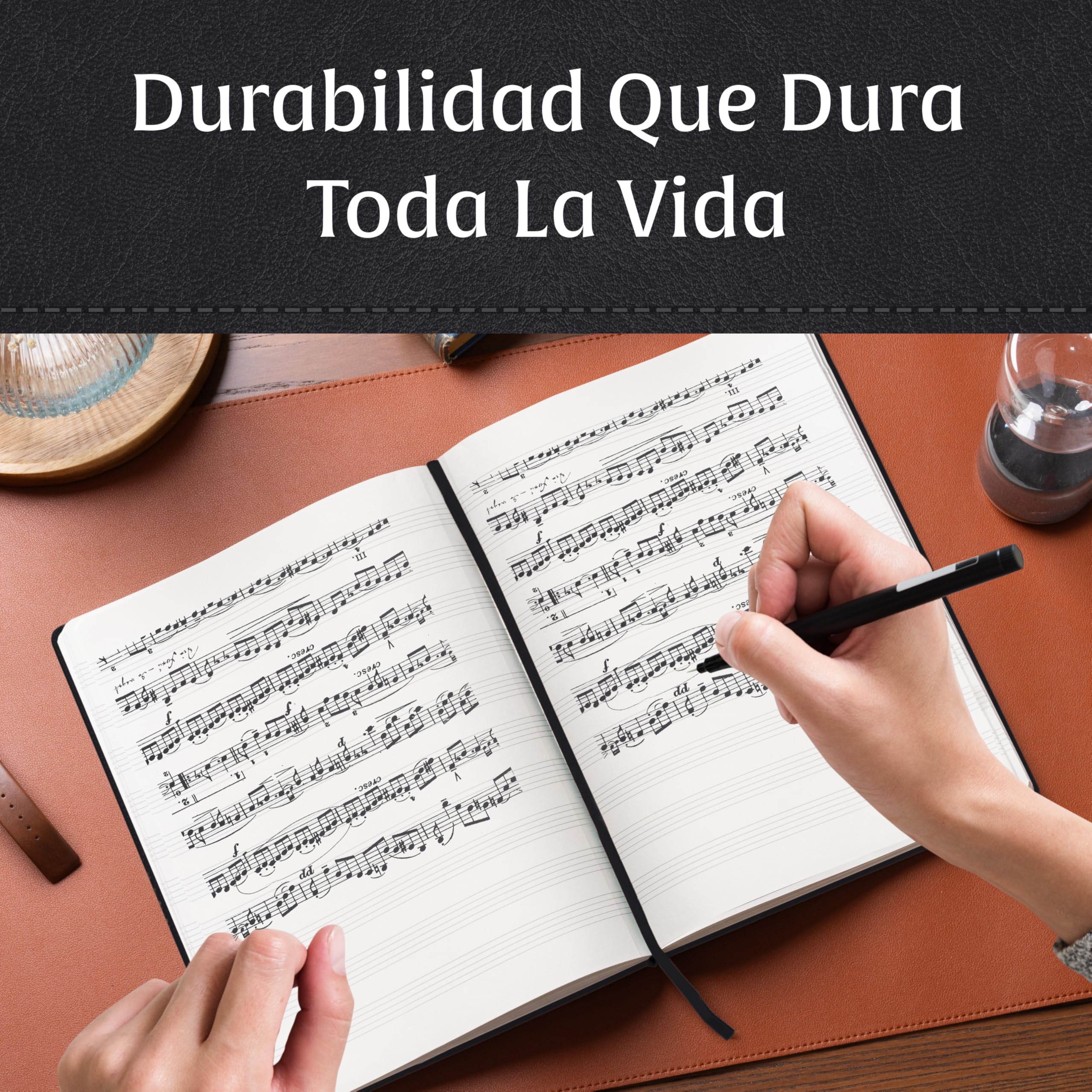 Beechmore Books Cuaderno de música A4 (21,6 x 29 cm) – 156 páginas, 120 g/m² | Tapa dura piel vegana, hojas con pentagrama perforadas, apertura plana, caja de regalo para músicos